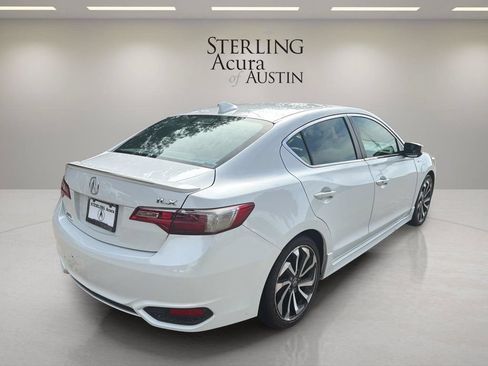 Used 2018 Acura ILX FWD image 5