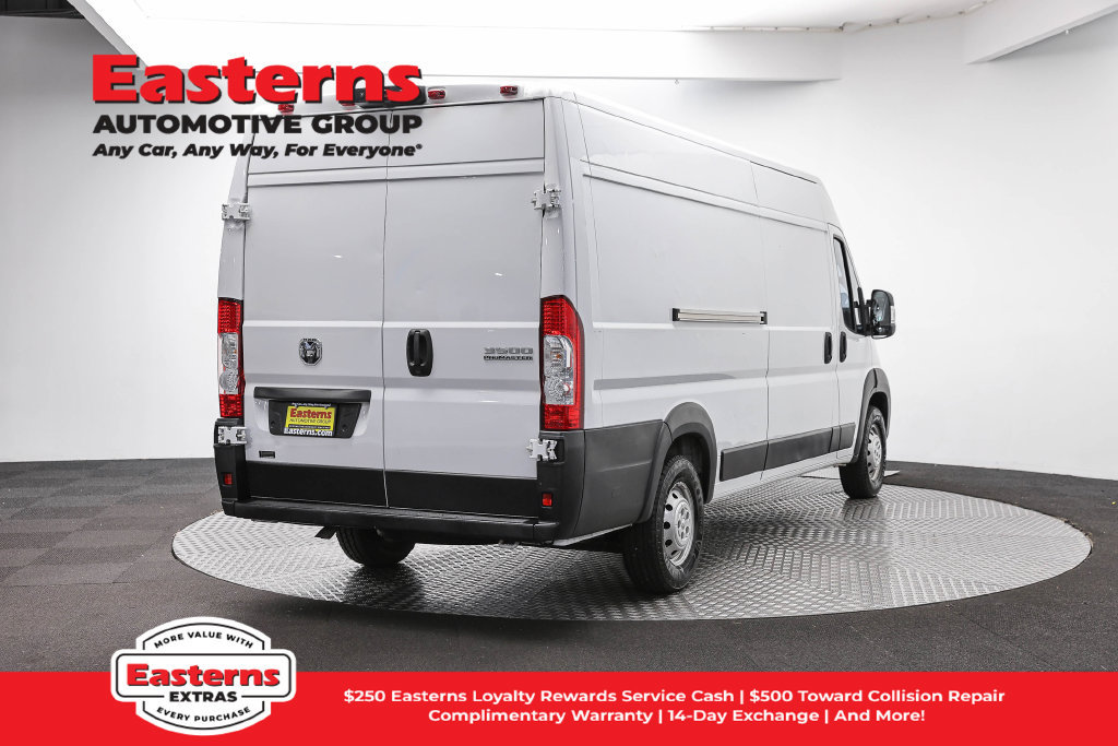Used 2023 RAM ProMaster 3500 FWD image 6