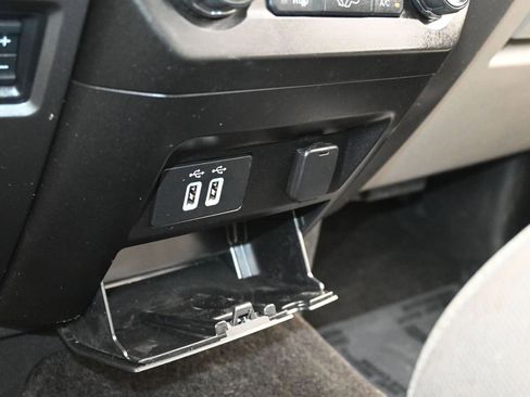 Used 2018 Ford F150 XLT w/ Equipment Group 302A Luxury image 26