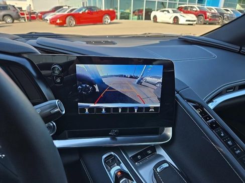 Used 2023 Chevrolet Corvette Stingray w/ Z51 Performance Package image 27