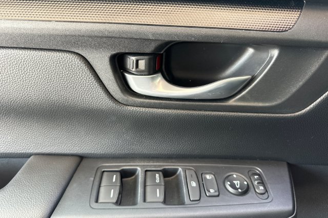 Used 2024 Honda CR-V LX image 12