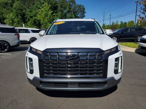 Used 2024 Hyundai Palisade Limited AWD/4WD image 2