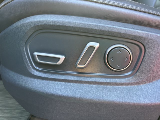 Used 2023 Rivian R1S Adventure Quad AWD/4WD image 18