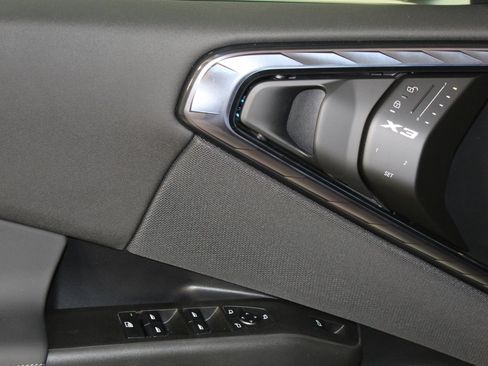 Used 2025 BMW X3 xDrive30i w/ Premium Package image 27