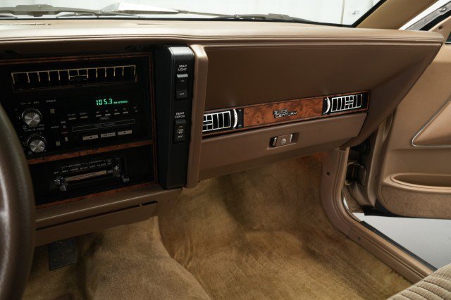 Used 1994 Buick Century Special FWD image 28
