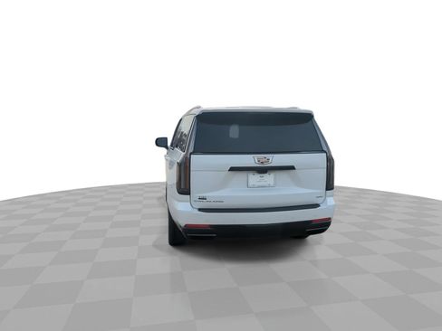 Certified 2025 Cadillac Escalade ESV Sport Platinum AWD/4WD image 8