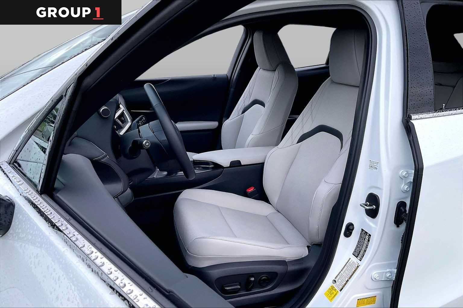 Used 2026 Lexus UX 300h FWD w/ Cold Area Package image 6