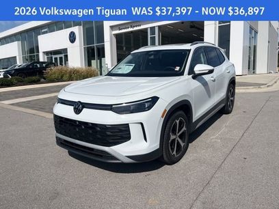 New 2026 Volkswagen Tiguan SE