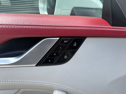 Certified 2021 Porsche 911 Turbo S image 22