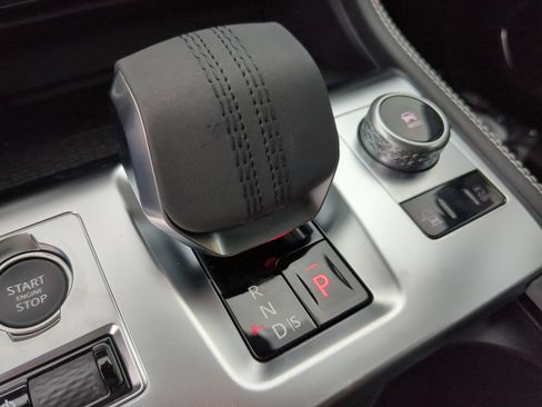 New 2026 Jaguar F-PACE R-Dynamic S image 25