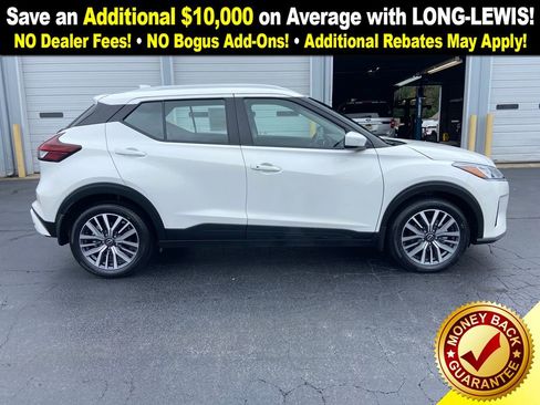 Used 2024 Nissan Kicks SV image 8
