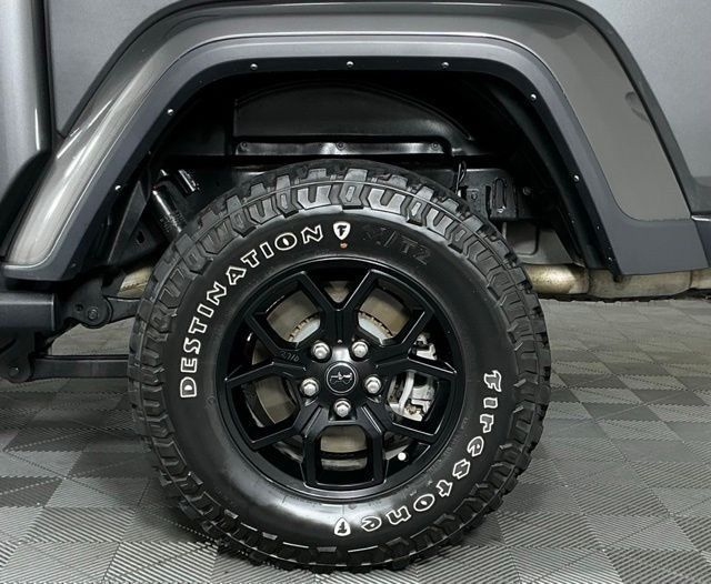 Used 2024 Jeep Gladiator Sport AWD/4WD image 10