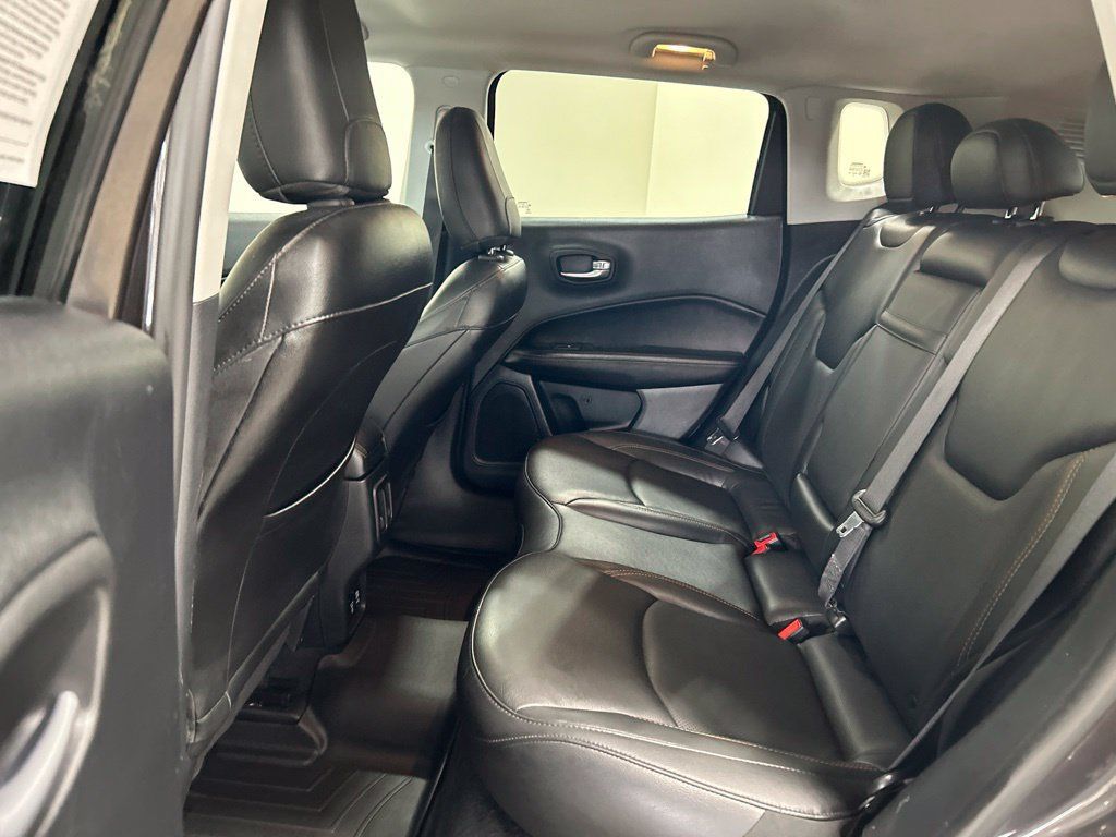 Used 2019 Jeep Compass Limited AWD/4WD image 25
