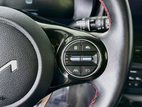 Used 2025 Kia Soul GT-Line FWD image 22