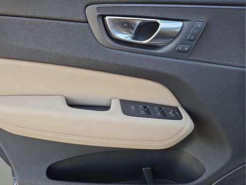 New 2026 Volvo XC60 B5 Core image 14