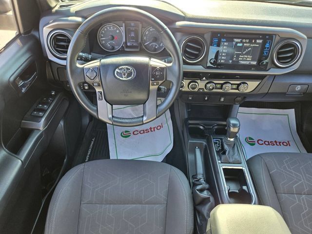 Used 2017 Toyota Tacoma TRD Off-Road w/ Tow Package (A/T) AWD/4WD image 14