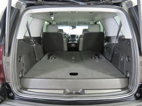 Used 2019 Chevrolet Tahoe LT image 29