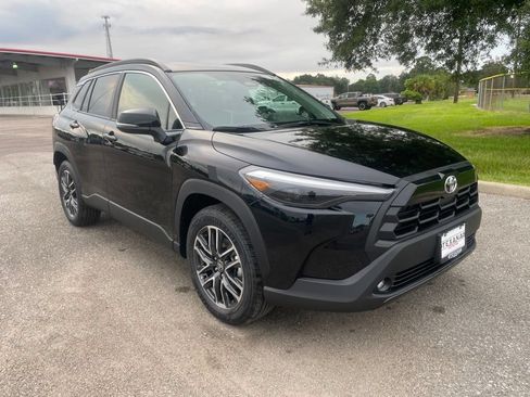 New 2026 Toyota Corolla Cross XLE FWD image 1