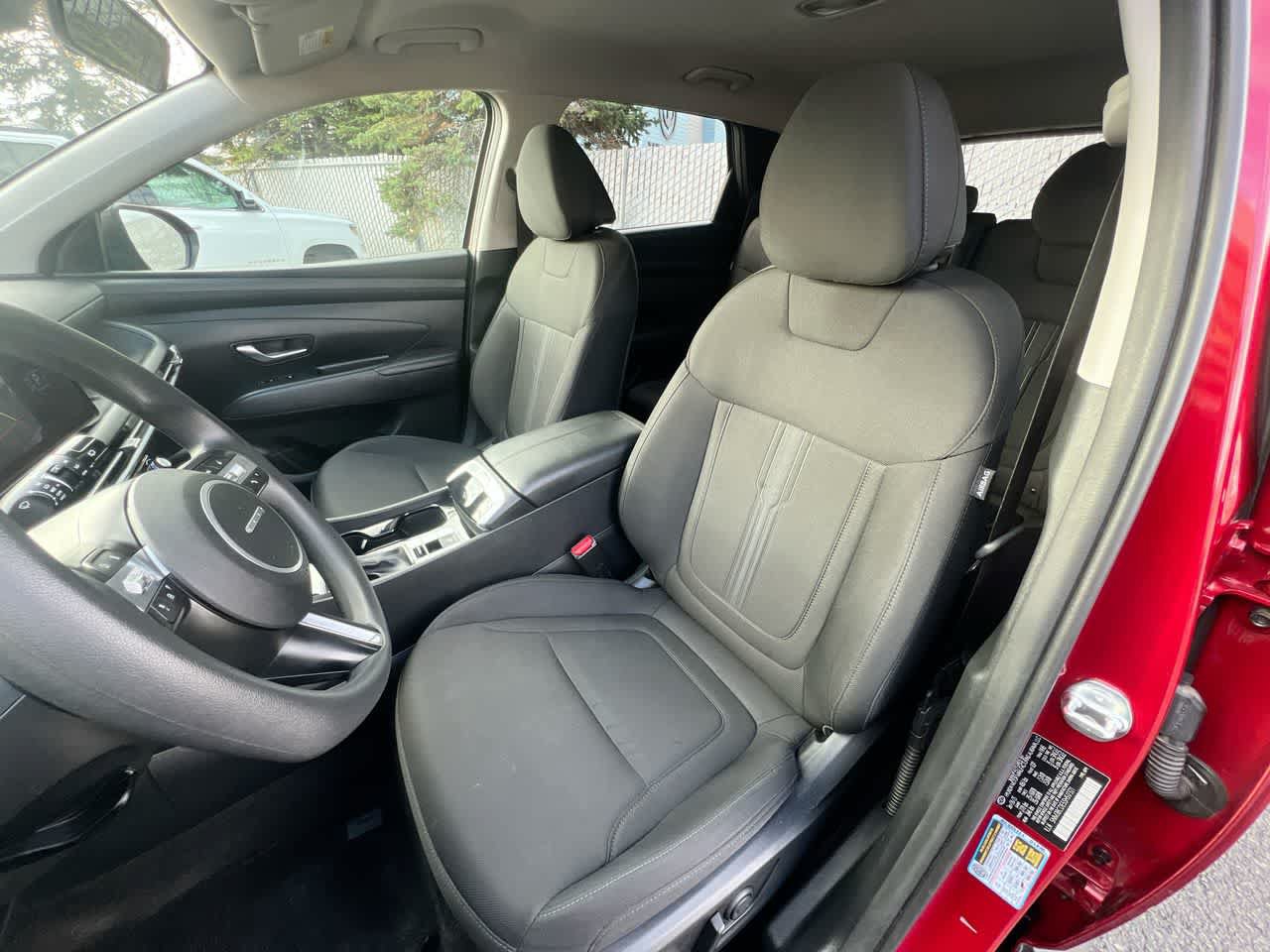 Used 2025 Hyundai Tucson SEL AWD/4WD image 11