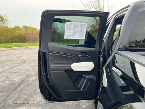 Used 2023 GMC Canyon AT4X image 35