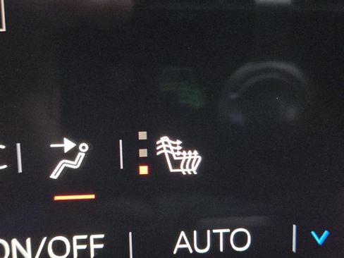 New 2026 GMC Yukon XL Elevation image 8