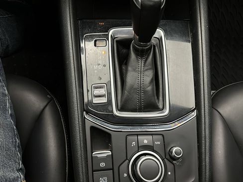Used 2017 MAZDA CX-5 Touring w/ Preferred Equipment Package AWD/4WD image 30