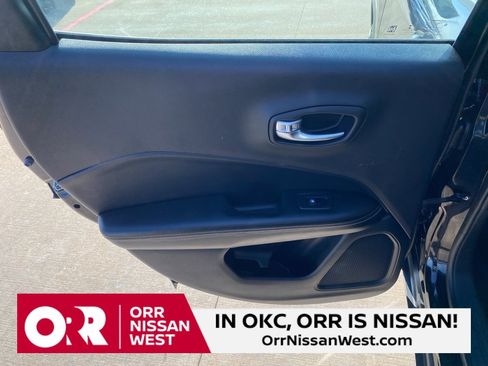 Used 2020 Jeep Compass Sport w/ Safety & Security Group image 16