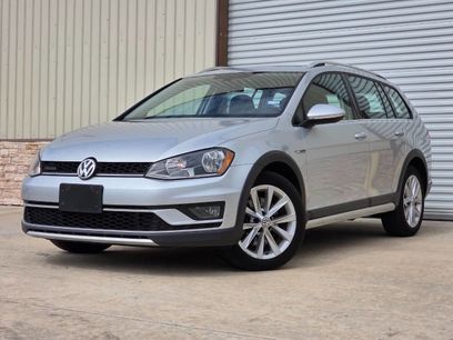 Used 2017 Volkswagen Golf Alltrack SE