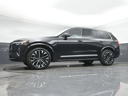Used 2026 Volvo XC90 B6 Ultra AWD/4WD image 13