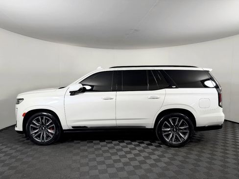 Used 2022 Cadillac Escalade Sport Platinum w/ Heavy-Duty Trailer Package AWD/4WD image 21
