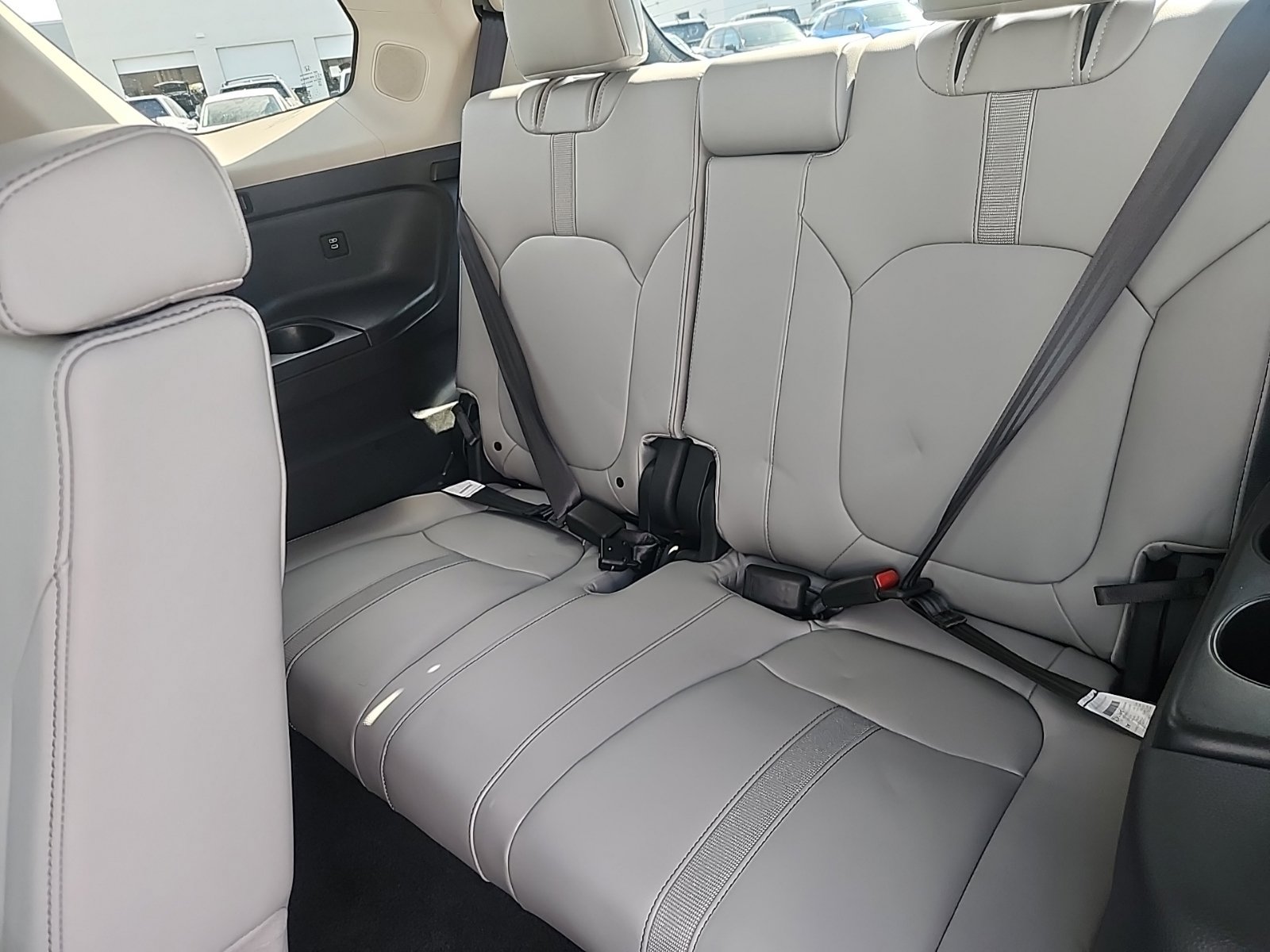 Used 2025 Honda Pilot Touring image 36