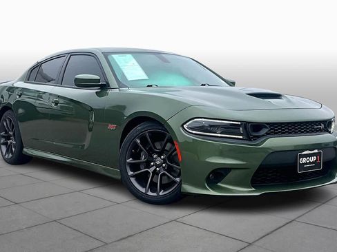 Used 2022 Dodge Charger Scat Pack image 3