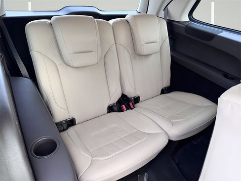 Used 2019 Mercedes-Benz GLS 450 4MATIC image 33