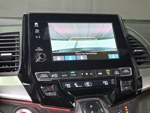 Certified 2023 Honda Odyssey Sport image 10