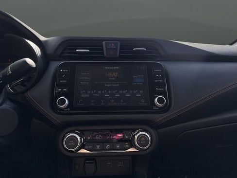 New 2025 Nissan Versa SR w/ Trunk Package image 7