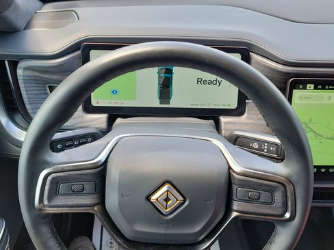 Used 2023 Rivian R1T Adventure AWD/4WD image 22