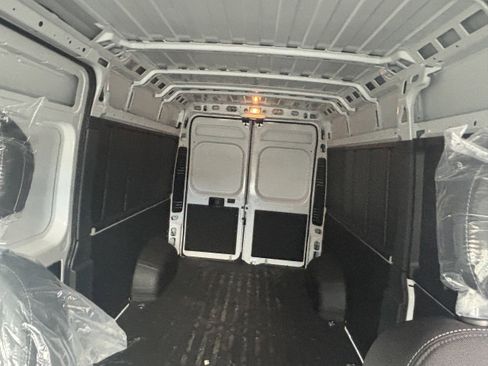 Used 2025 RAM ProMaster 2500 w/ Safety Group image 16