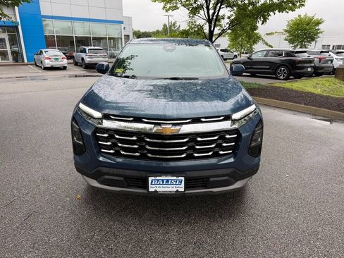 Used 2026 Chevrolet Equinox LT AWD/4WD image 8