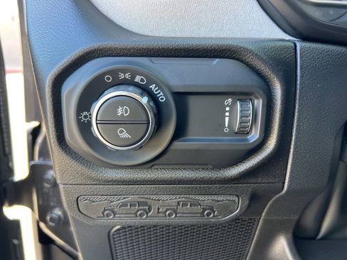 New 2026 Jeep Gladiator Sport image 10