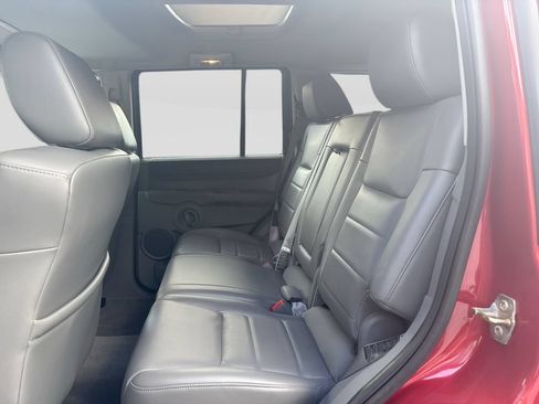Used 2006 Jeep Commander 4WD image 28