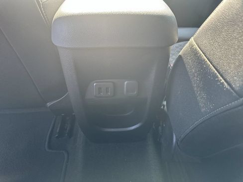 Used 2016 Chevrolet Colorado Z71 AWD/4WD image 20