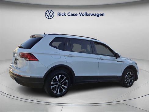 Certified 2022 Volkswagen Tiguan S image 7
