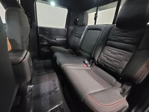 New 2026 Nissan Frontier PRO-4X w/ Pro-4x Convenience Package image 10