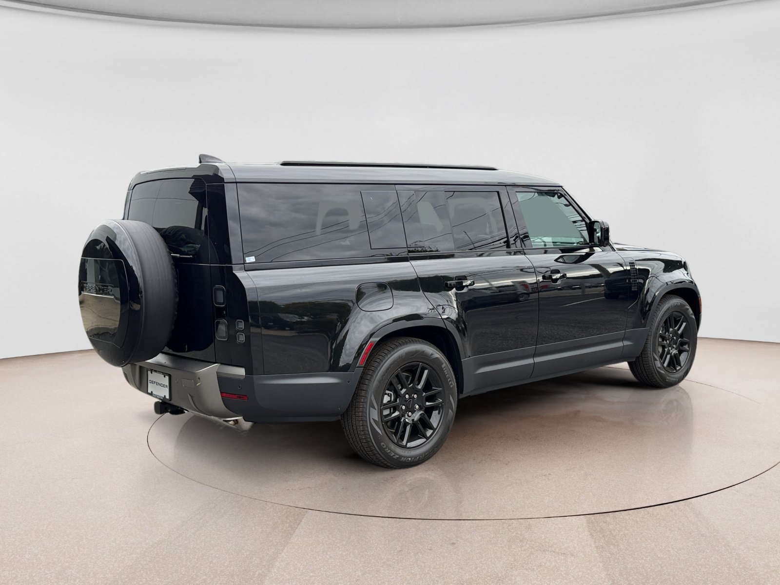 New 2026 Land Rover Defender 130 S AWD/4WD image 5