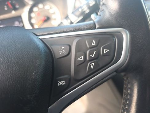 Used 2022 Chevrolet Equinox LT image 18