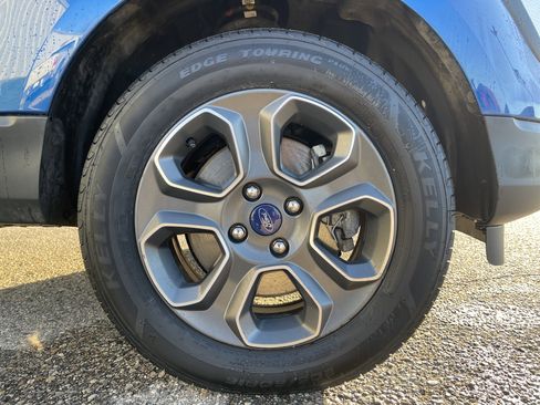 Certified 2021 Ford EcoSport S image 26