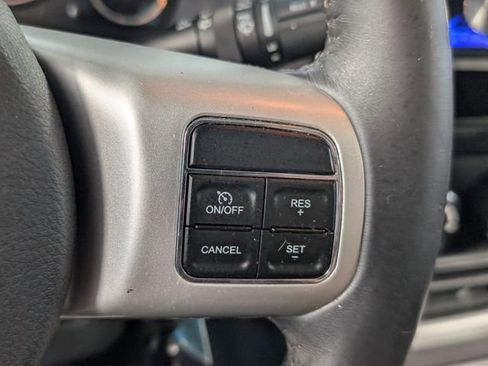 Used 2016 Jeep Compass Latitude w/ Sun/Sound Group image 22