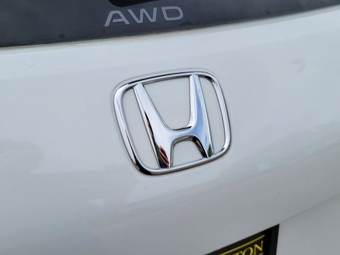 Certified 2024 Honda HR-V LX image 6