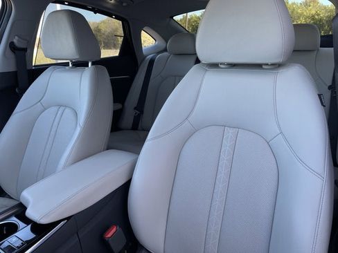 Used 2023 Hyundai Sonata Limited image 13