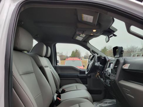 Used 2022 Ford F550 4x4 Regular Cab Super Duty image 46